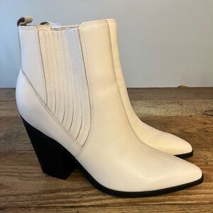 Marc Fisher Leather Heeled Sexy Western Ankle Boot Size: 11